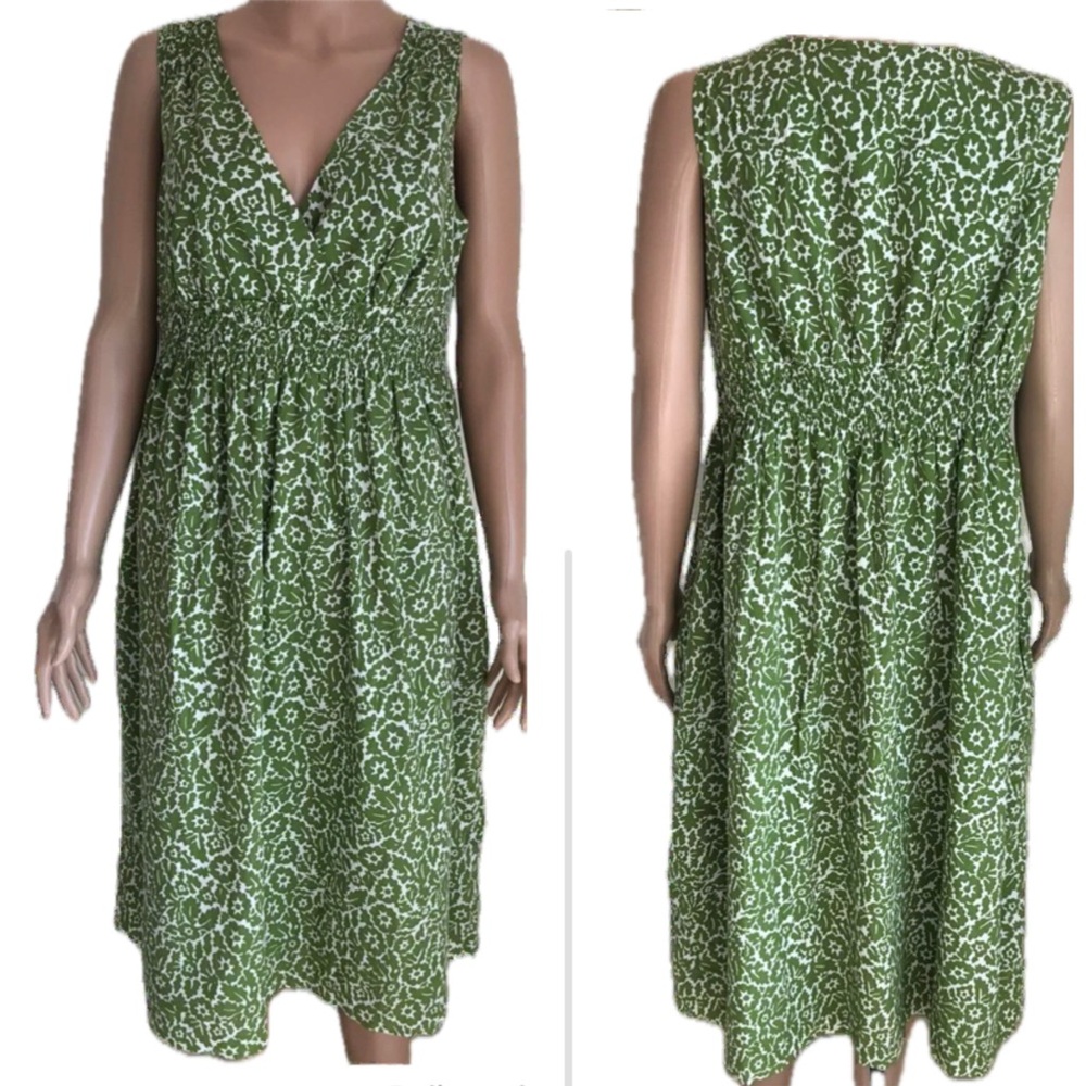 Liz Claiborne Green and White Printed Midi Dress